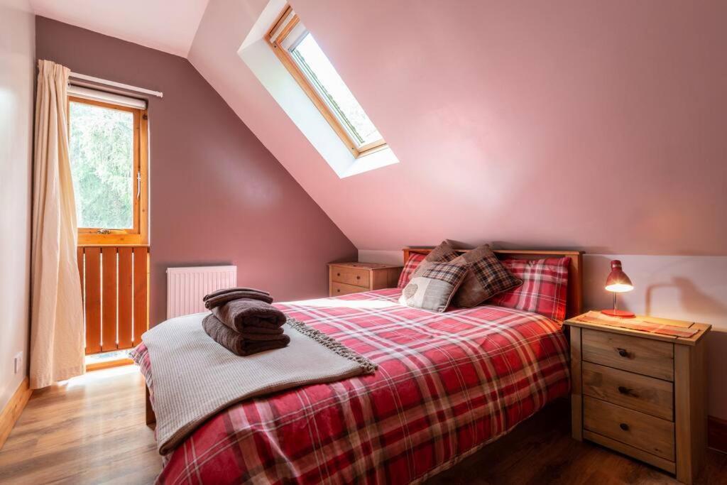 The Beeches Studio, Highlands Of Scotland Newtonmore Eksteriør bilde