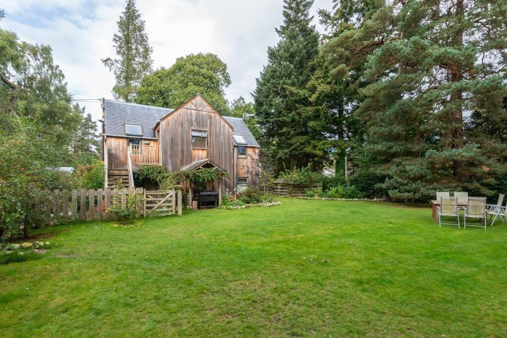 The Beeches Studio, Highlands Of Scotland Newtonmore Eksteriør bilde